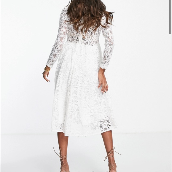 Queen Bee Maternity White Lace Dress - Picture 5 of 5